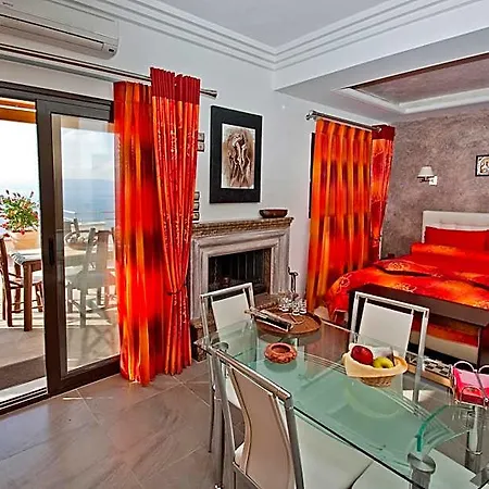 Aegean Wave - Faros Hotel