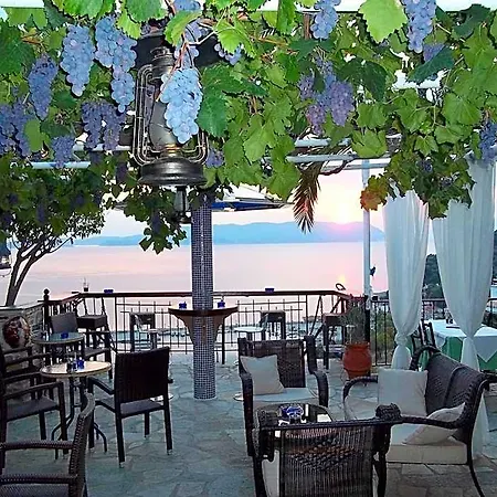 Hotel Aegean Wave - Faros Glossa